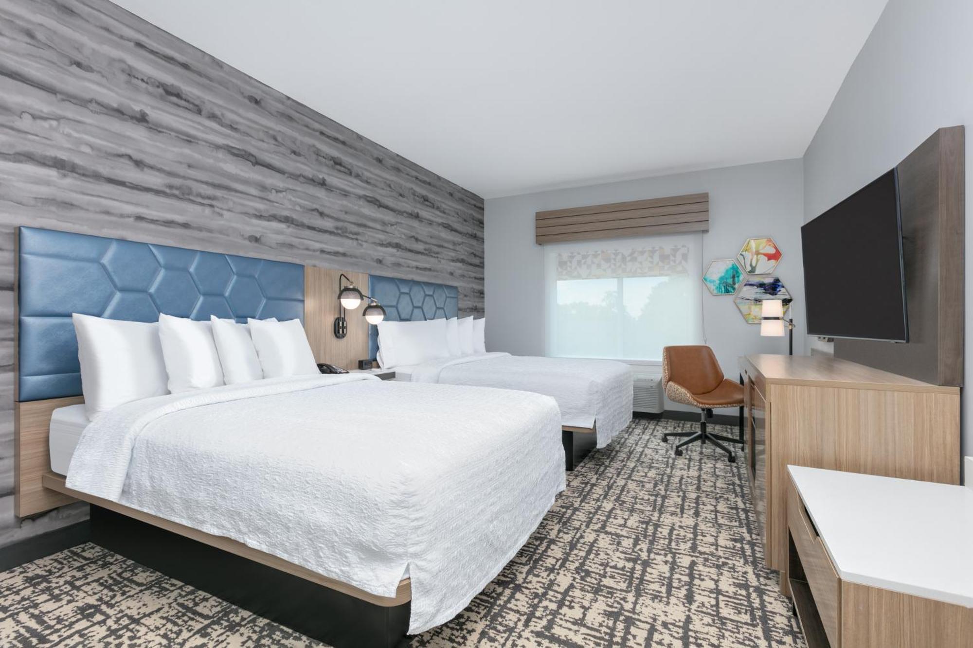 Hotel Hampton & By Hilton Shenandoah 3*