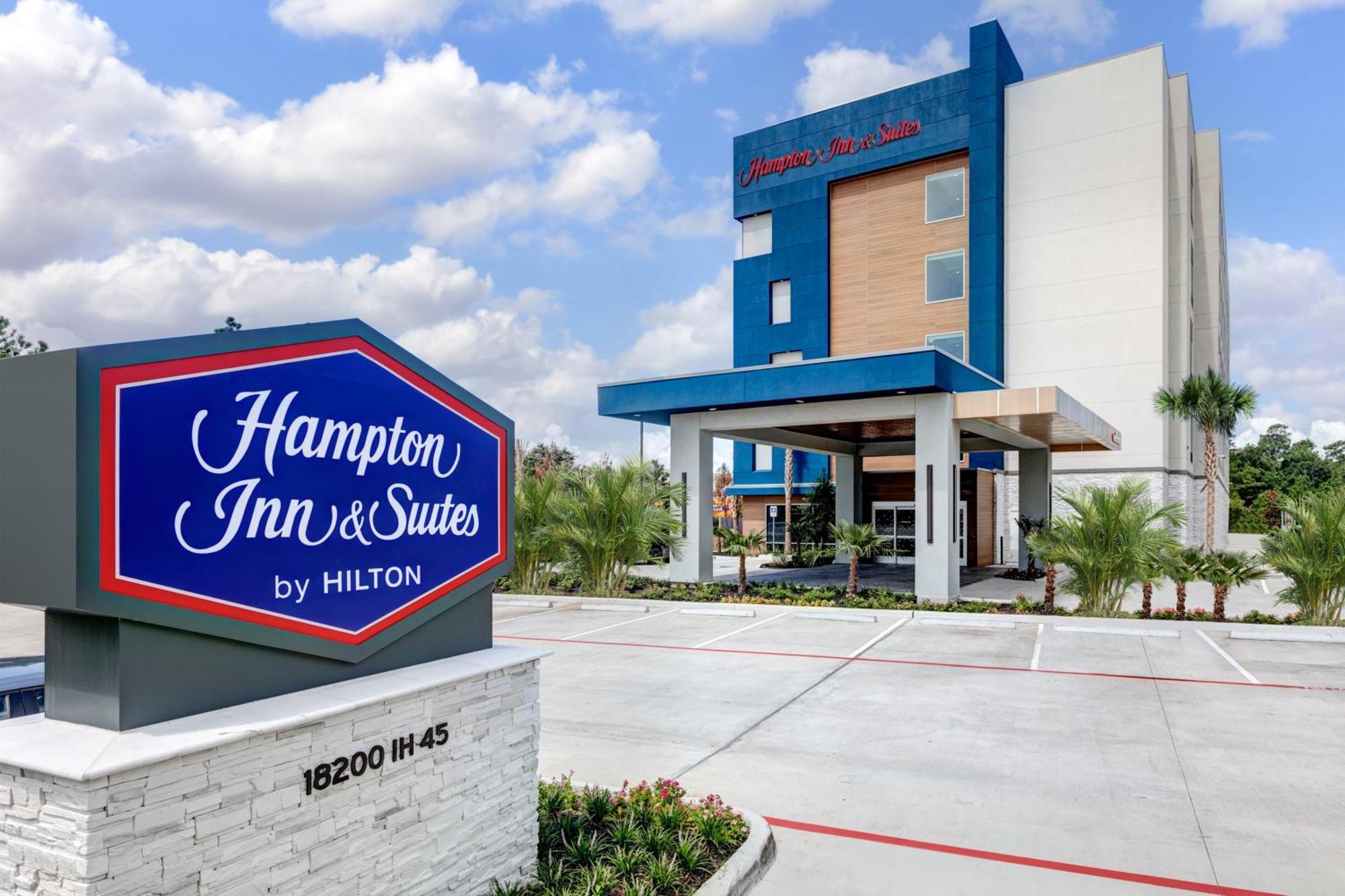 Hampton & By Hilton Shenandoah Hotel The Woodlands